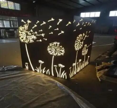 荔波耐候钢灯箱